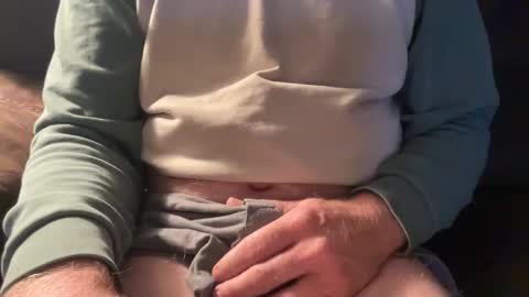 Snapshot of cbjohnjohn chatting on 11.22.25 John online show from 11.22.25