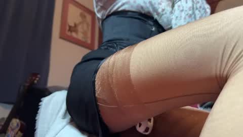 Snapshot of ccxora chatting on 01.04.25 ccXora online show from 01.04.25