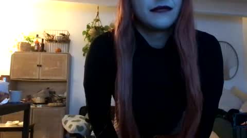 Snapshot of cd_desiree chatting on 12.08.24 Sissy boy online show from 12.08.24