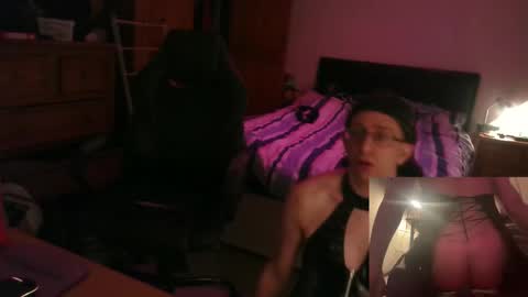 Snapshot of cdjennyharvey chatting on 03.05.26 Jenny online show from 03.05.26