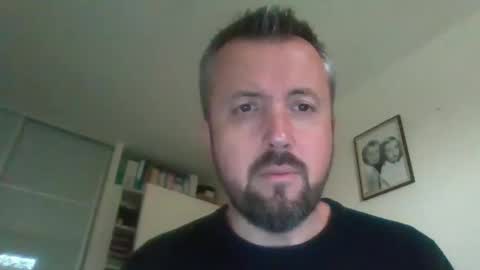 Snapshot of cebcool chatting on 12.18.24 Sb online show from 12.18.24