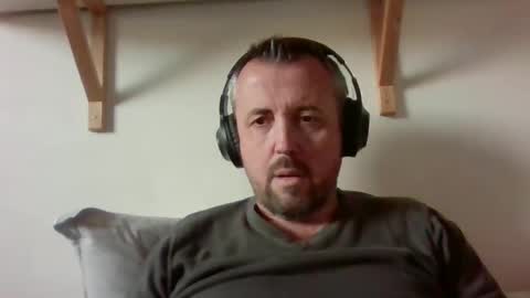 Snapshot of cebcool chatting on 02.11.25 Sb online show from 02.11.25