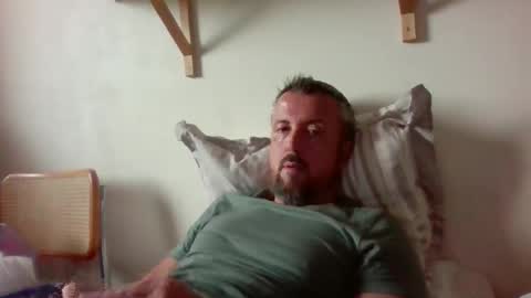 Snapshot of cebcool chatting on 09.17.25 Sb online show from 09.17.25