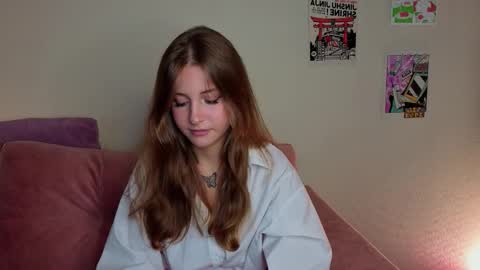 Lina  online show from 09.15.25