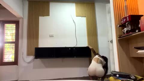 CEDRELARYAN online show from 11.10.25