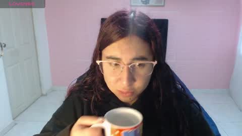 Snapshot of celeste817631 chatting on 05.28.26 celeste817631 online show from 05.28.26