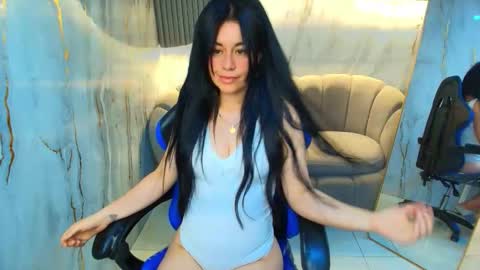 Snapshot of celeste_blue_r chatting on 11.21.25 Celeste online show from 11.21.25