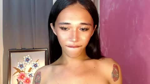 Snapshot of celestial_joannah chatting on 11.30.25 merry joannah online show from 11.30.25