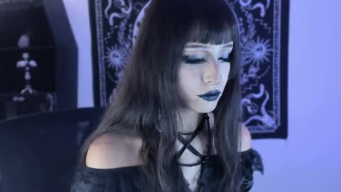   online show from 05.07.26