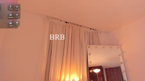 Snapshot of celia_dubois chatting on 02.01.25 Ari online show from 02.01.25