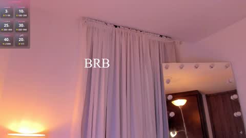 Snapshot of celia_dubois chatting on 03.01.25 Ari online show from 03.01.25