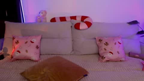 Snapshot of celin_summer chatting on 12.09.24 Celin online show from 12.09.24