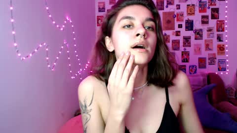 Snapshot of celine_dionn chatting on 01.16.25 Celine online show from 01.16.25