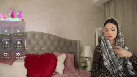 Snapshot of celine_noir chatting on 02.17.26 Celine online show from 02.17.26