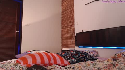 Snapshot of celine_rose chatting on 12.04.24 Ji-yoon online show from 12.04.24