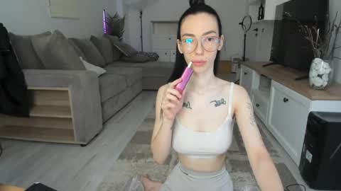 Snapshot of celine_roxelle chatting on 05.17.26 Celine Roxelle online show from 05.17.26