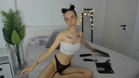 Snapshot of celine_roxelle chatting on 07.07.26 Celine Roxelle online show from 07.07.26