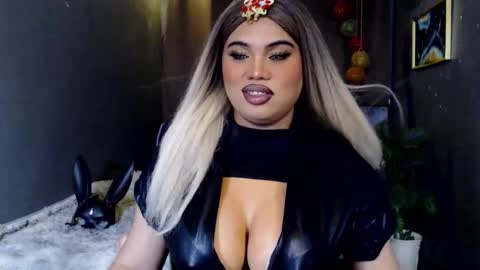 cellinekittcumerr online show from 12.03.25