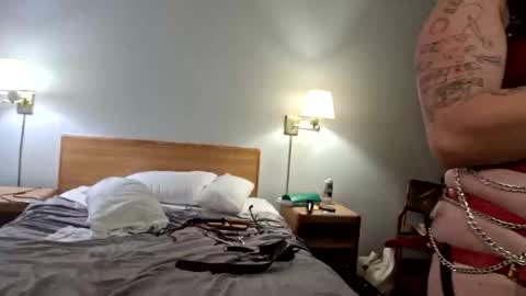 certifiedhousepet online show from 04.04.26