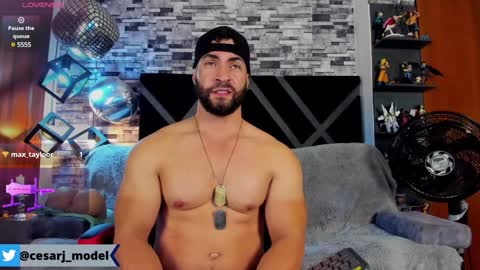 Snapshot of cesar_joness chatting on 12.03.24 Cesar jones online show from 12.03.24