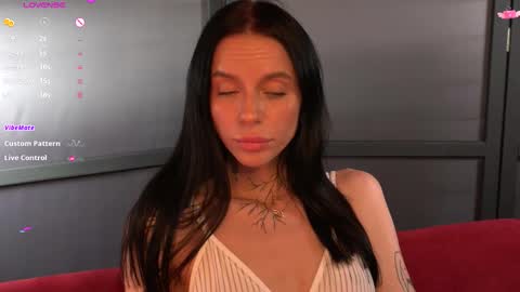 Snapshot of ceserisu chatting on 11.20.25 Casey online show from 11.20.25