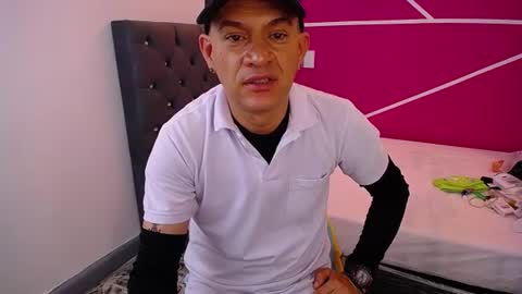 Cesirry online show from 06.30.26