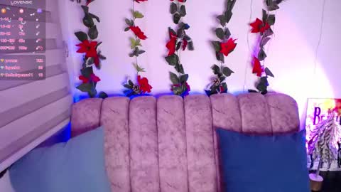 Snapshot of chaarlotte_1 chatting on 01.18.25 charlotte online show from 01.18.25