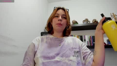 Snapshot of chabela_ chatting on 12.17.24 Isa online show from 12.17.24
