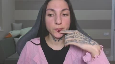 Kate online show from 03.27.26