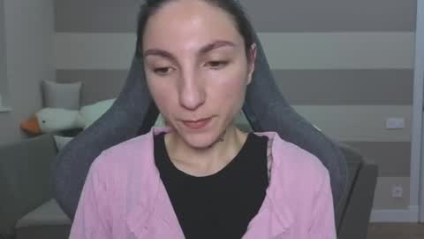 Snapshot of chabibiann chatting on 06.22.26 Kate online show from 06.22.26