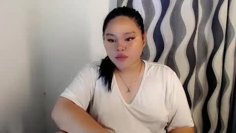 Snapshot of chabilataxx chatting on 01.04.25 chabilataxx online show from 01.04.25