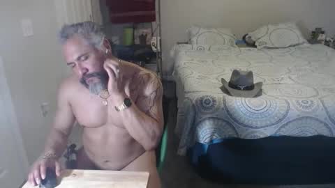 Chuck online show from 04.10.26