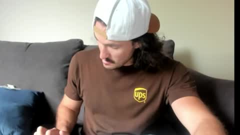 Snapshot of chadpowerz chatting on 05.18.26 Lydong online show from 05.18.26