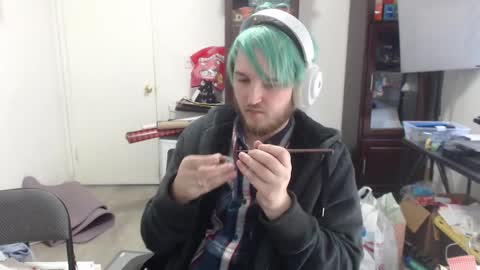 Chain Kink online show from 12.22.24