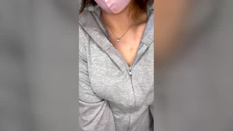 Snapshot of chambaby chatting on 01.15.26 ChamBaby online show from 01.15.26