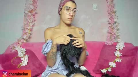 Snapshot of chaminelan chatting on 09.24.25 chaminelan online show from 09.24.25