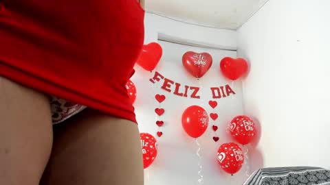 Snapshot of chanell15 chatting on 02.14.26 Fabi online show from 02.14.26