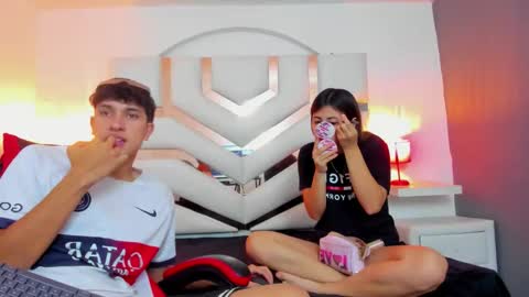 Chanellandmax online show from 12.04.25