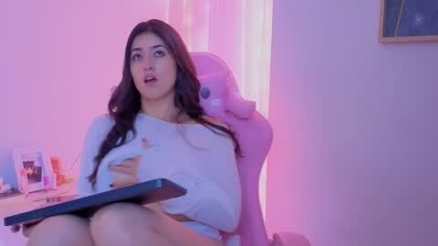 Chanell online show from 11.26.25