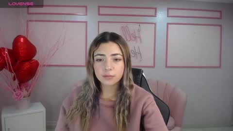 Snapshot of channel_blonde_a chatting on 02.10.25 channel_blonde_a online show from 02.10.25