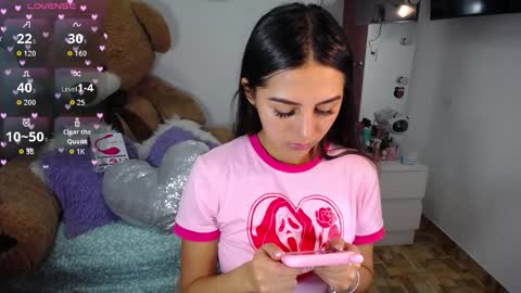 Isabella online show from 11.24.25