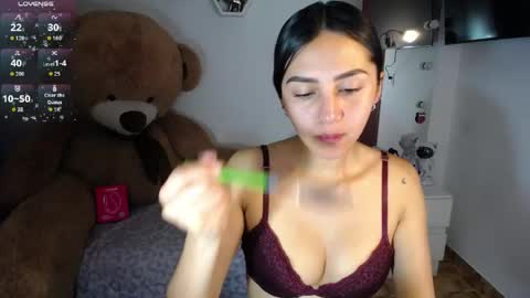 Isabella online show from 05.10.26
