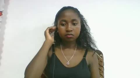 Snapshot of chantale483461 chatting on 04.17.26 chantale483461 online show from 04.17.26