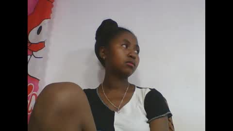 Snapshot of chantale483461 chatting on 04.26.26 chantale483461 online show from 04.26.26