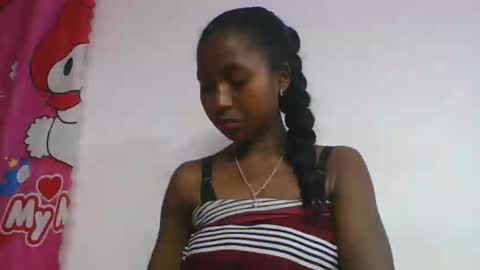 Snapshot of chantale483461 chatting on 05.07.26 chantale483461 online show from 05.07.26