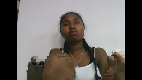 Snapshot of chantale483461 chatting on 05.13.26 chantale483461 online show from 05.13.26