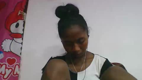 Snapshot of chantale483461 chatting on 05.14.26 chantale483461 online show from 05.14.26