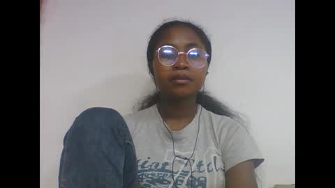 Snapshot of chantale483461 chatting on 05.22.26 chantale483461 online show from 05.22.26