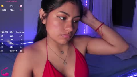 Snapshot of chantalpetit chatting on 12.14.24 chantalpetit online show from 12.14.24