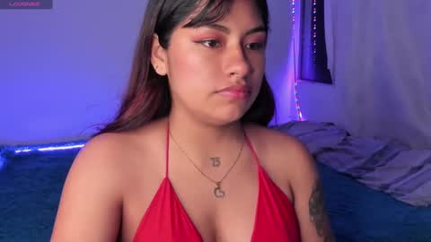 Snapshot of chantalpetit chatting on 01.13.25 chantalpetit online show from 01.13.25